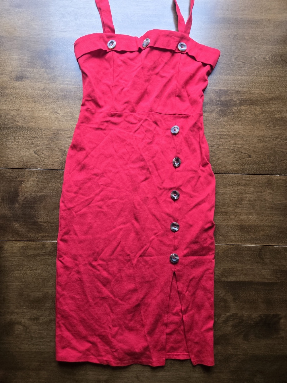 Stella Luce Vibrant Red Button-Front Midi Dress